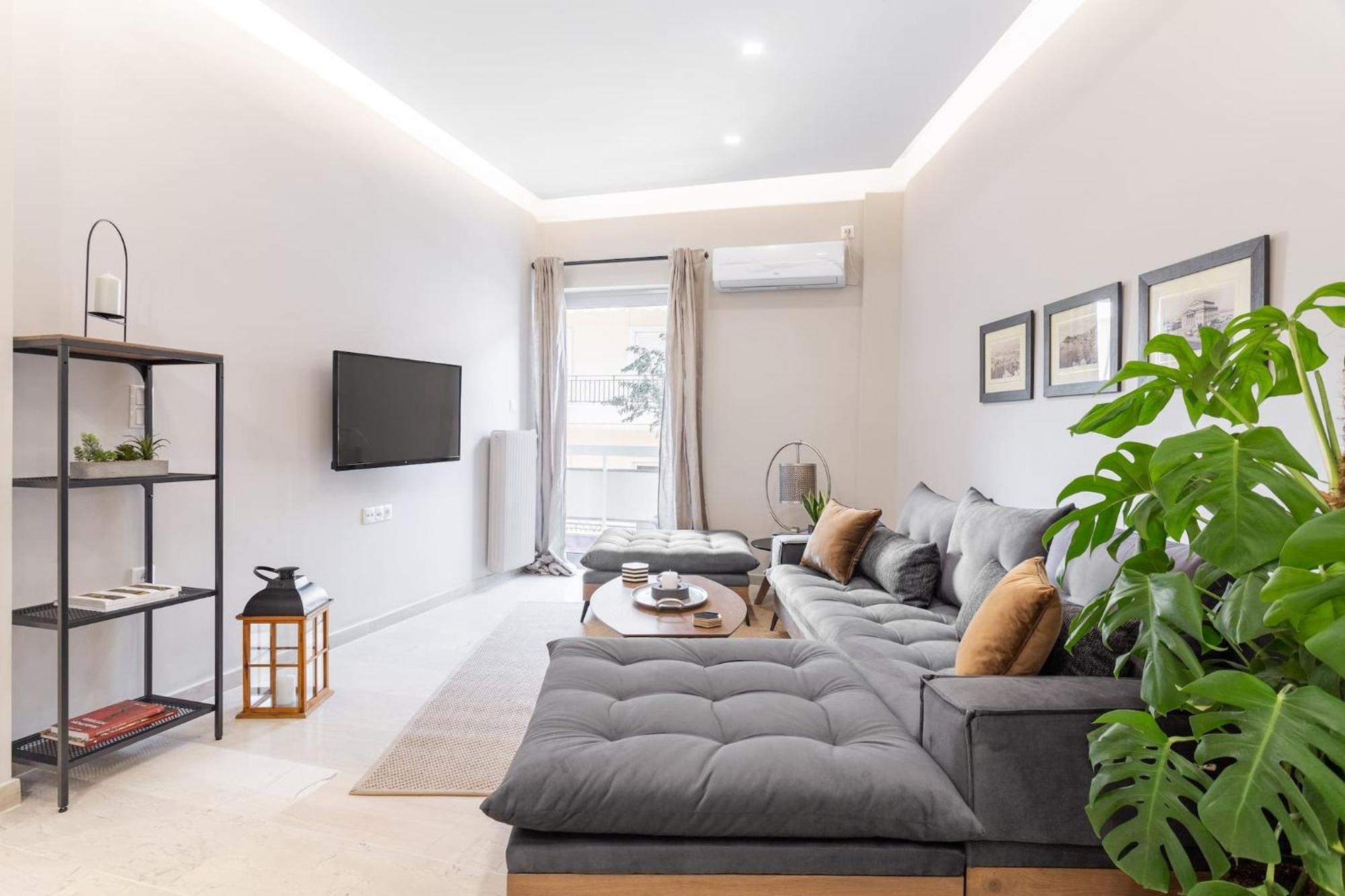 Deluxe 3-Bdrm Urban-Industrial Apt At Acropolis Atény Exteriér fotografie