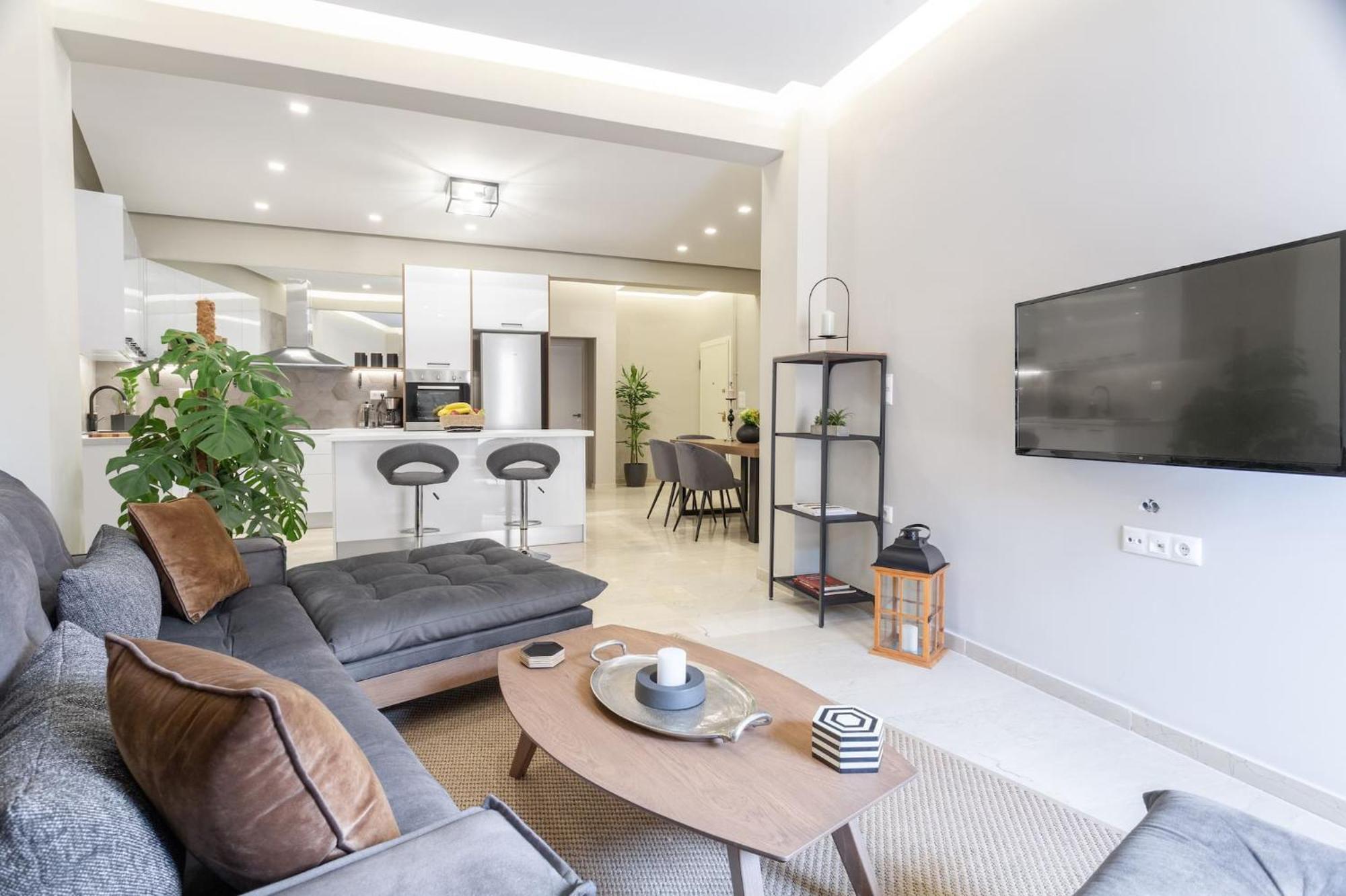 Deluxe 3-Bdrm Urban-Industrial Apt At Acropolis Atény Exteriér fotografie